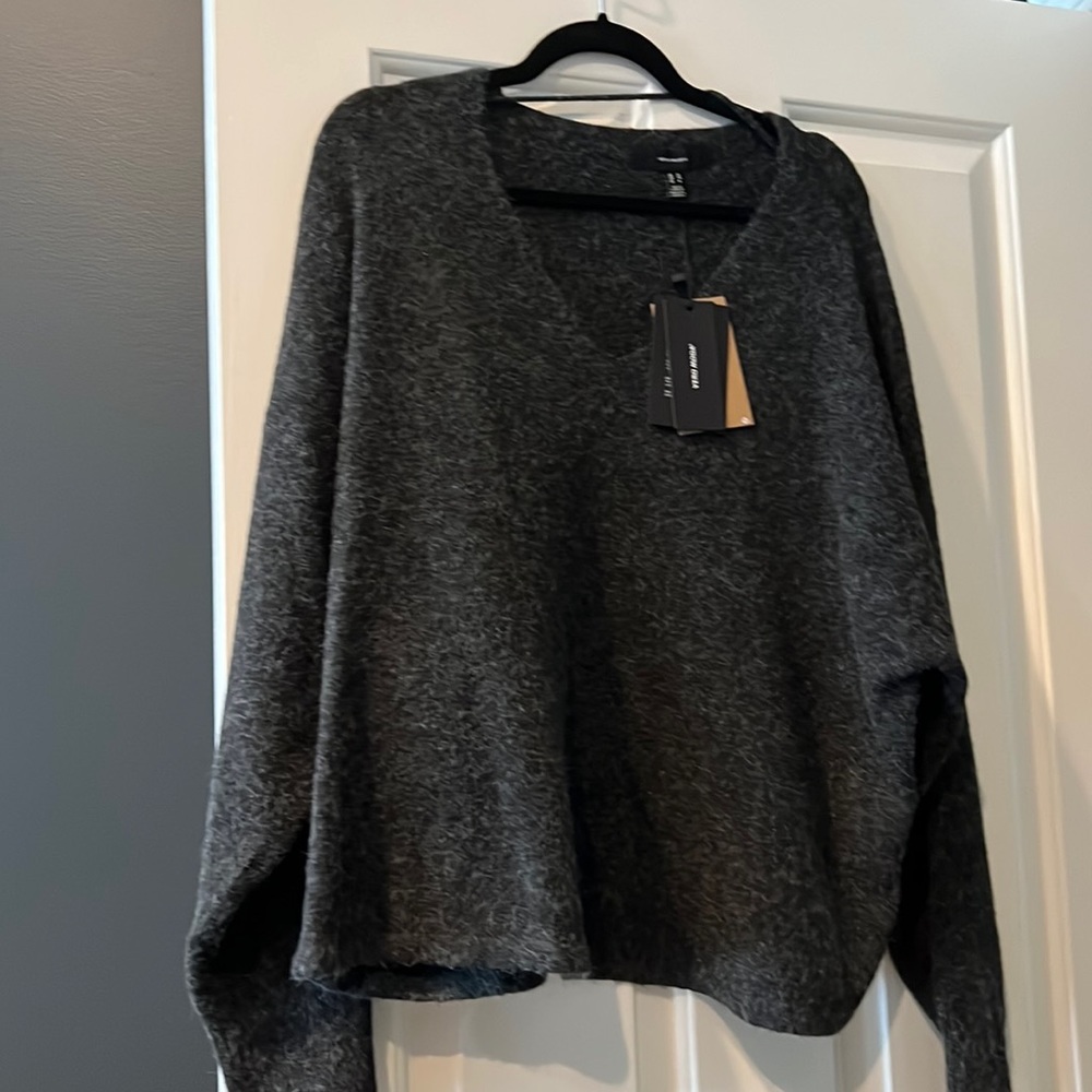 Grey vero moda fuzzy sweater